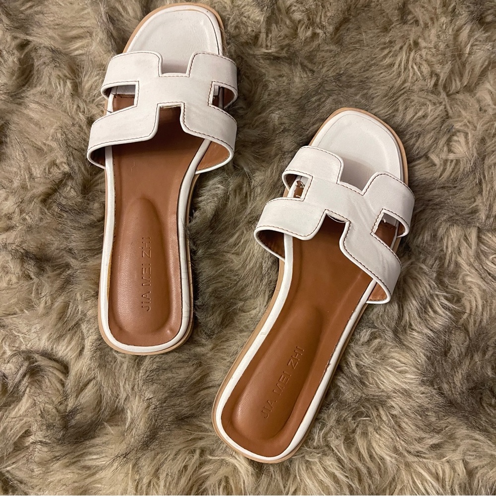 JIA MEI ZHI Slippers in Size 39(8)